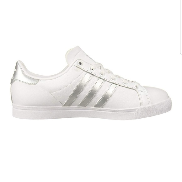 adidas Shoes - Sz 8 Women's Adidas Sneakers